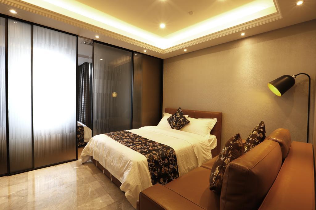 Boman Holiday Apartment Bei Jing Lu Jie Deng Du Hui Branch Гуанджоу Екстериор снимка